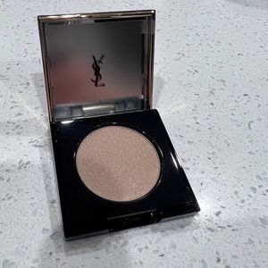 YSL satin crush mono eyeshadow 06